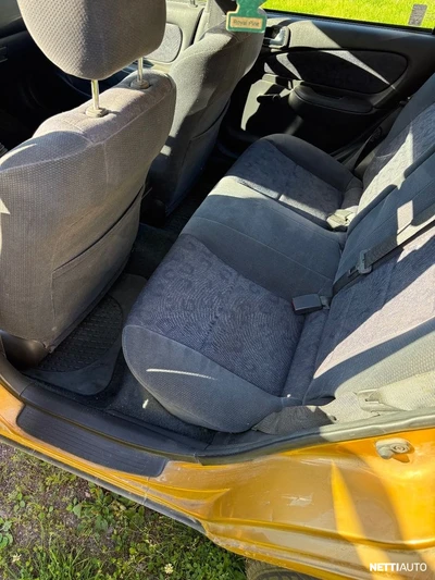 Toyota Corolla 2000, photo 6/8