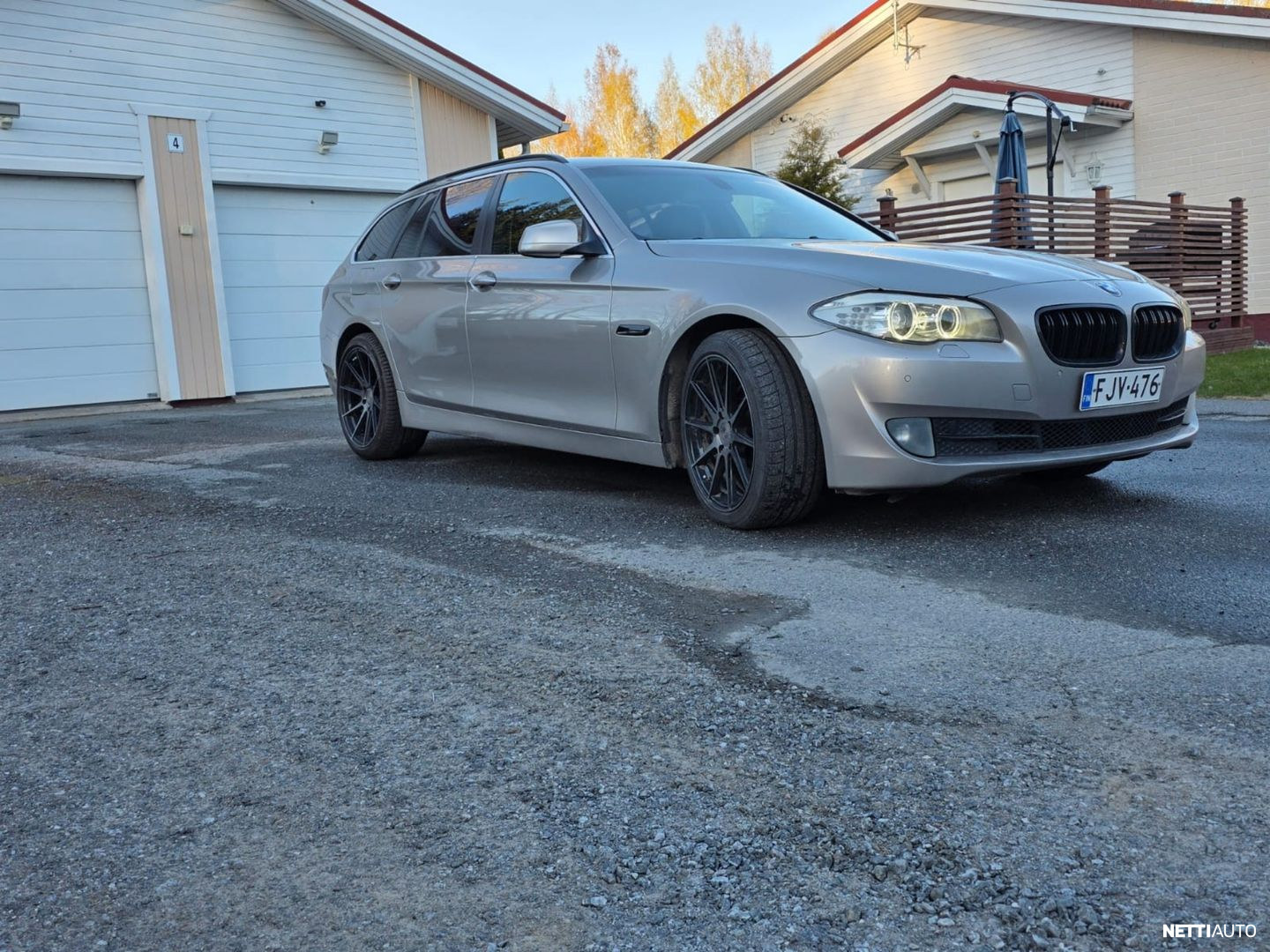 BMW 530