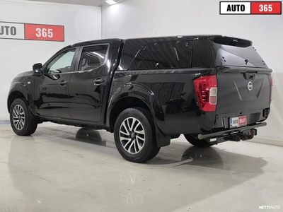 Nissan Navara 2016, photo 2/19