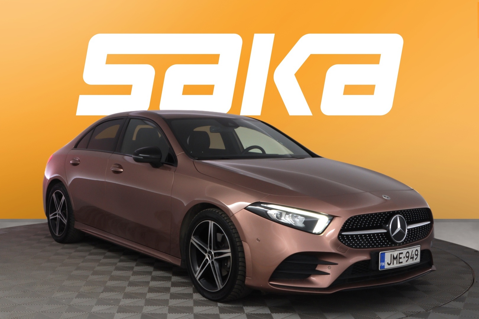 Mercedes-Benz A 200 d 4MATIC A sedan Business AMG