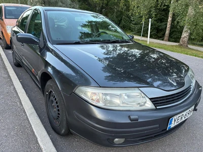 Renault Laguna 2002, photo 2/9
