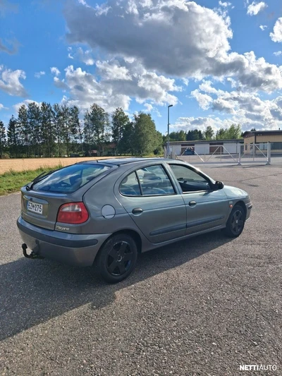 Renault Megane 2002, photo 3/6