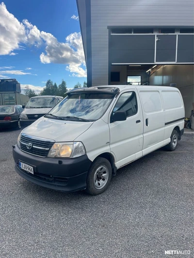 Toyota Hiace 2,5 D-4D 4WD 117 5ov pitkä 2011, photo 1/10