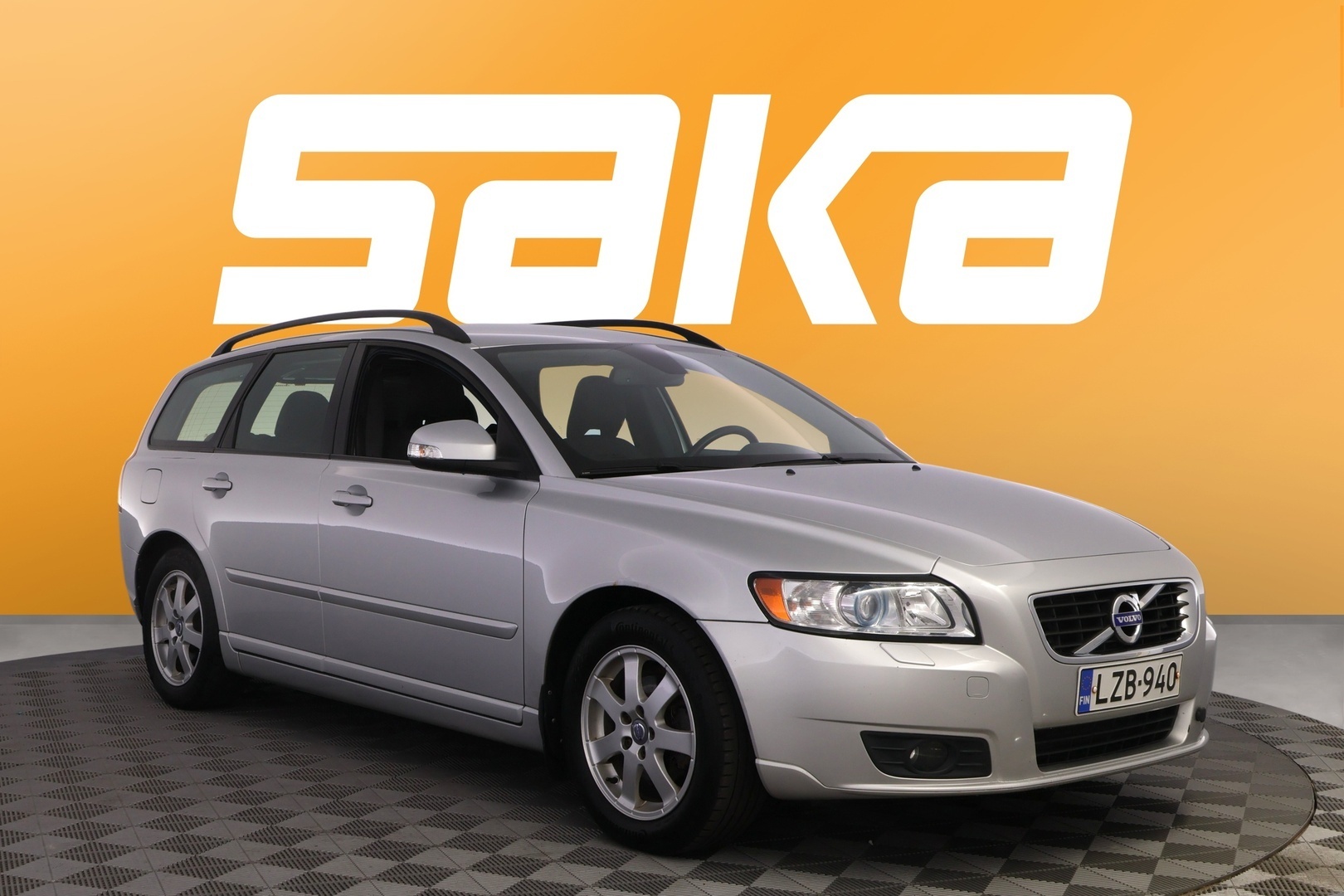 Volvo V50
