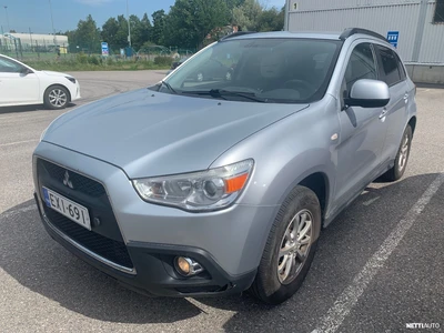 Mitsubishi ASX 1,6 Invite 2011, photo 2/8