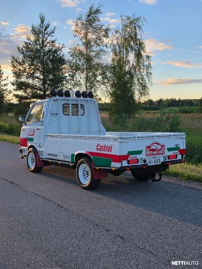 Toyota Hiace Hiace 1983, photo 2/10