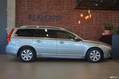 Volvo V70 D4 Classic aut 2015, kuva 4/25