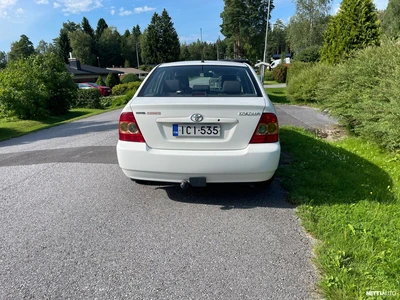 Toyota Corolla 2004, kuva 4/10