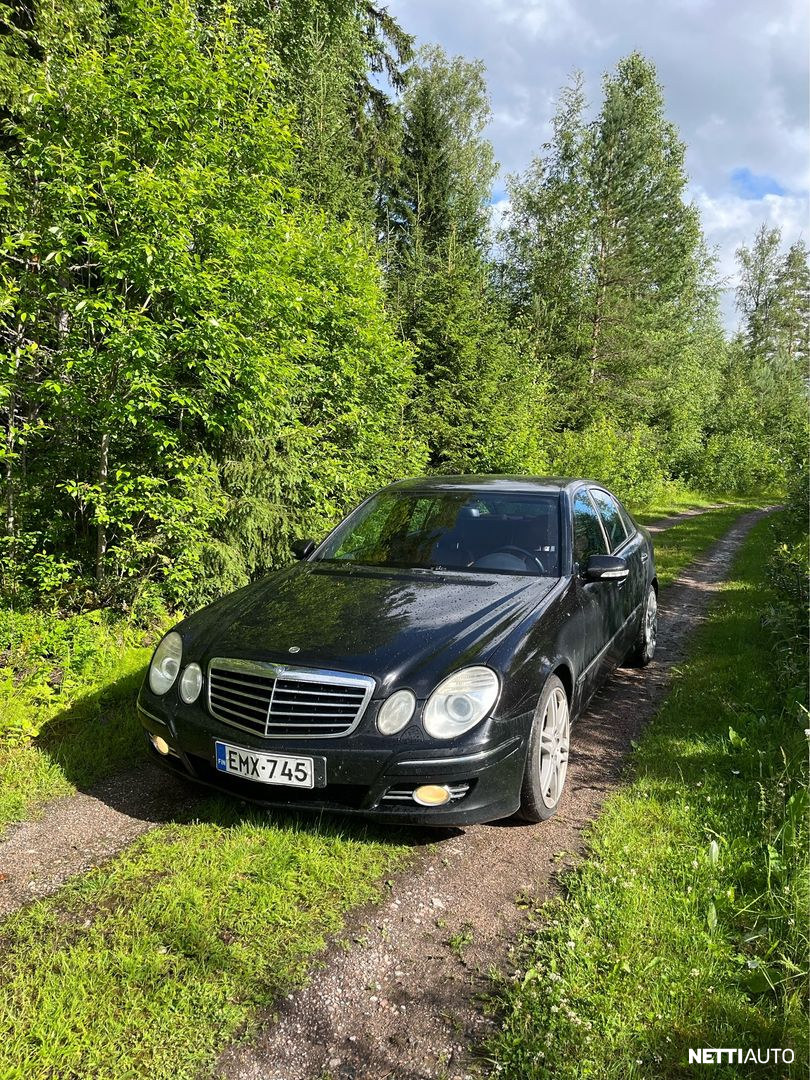 Mercedes-Benz E