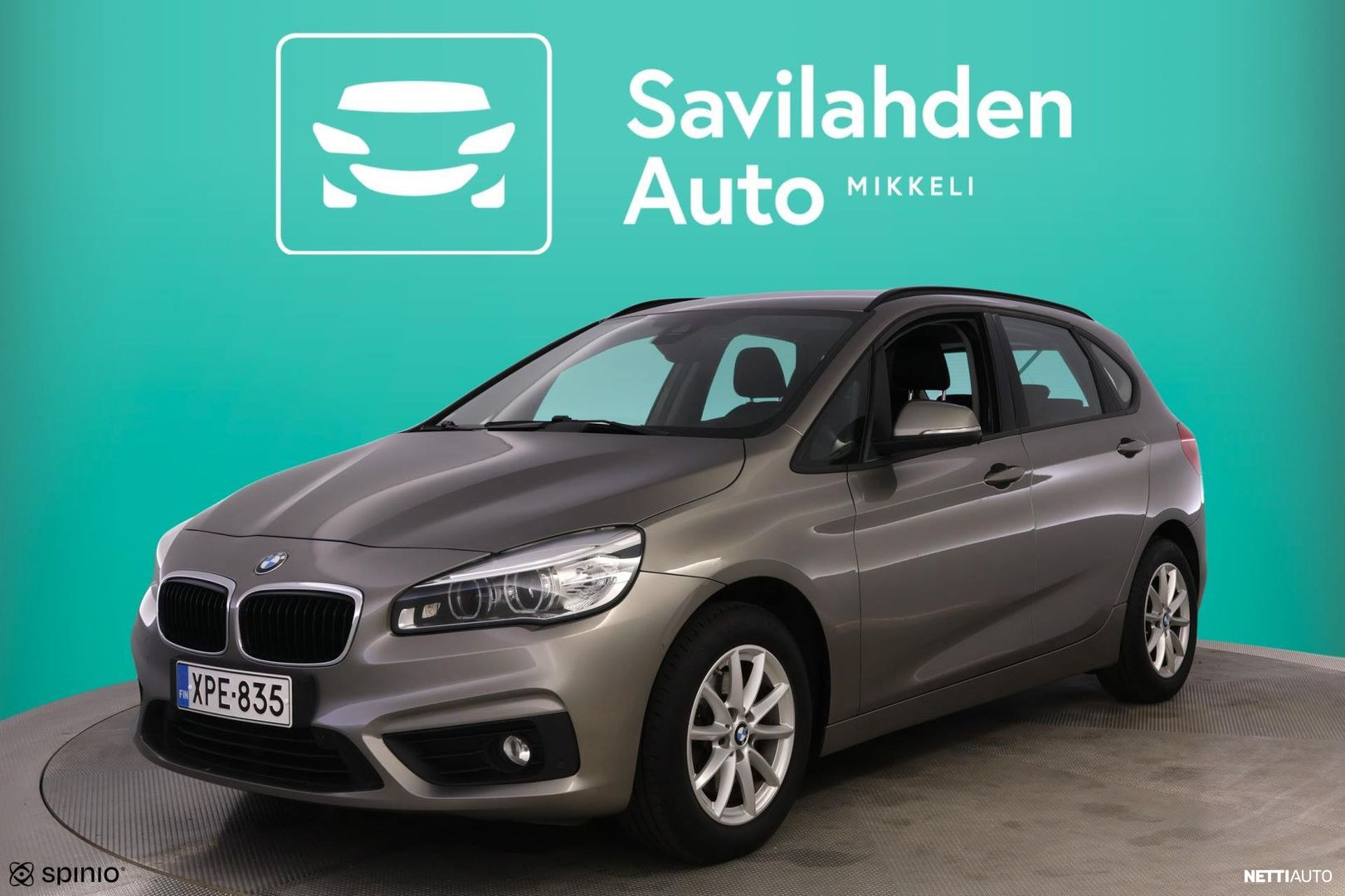 BMW 218