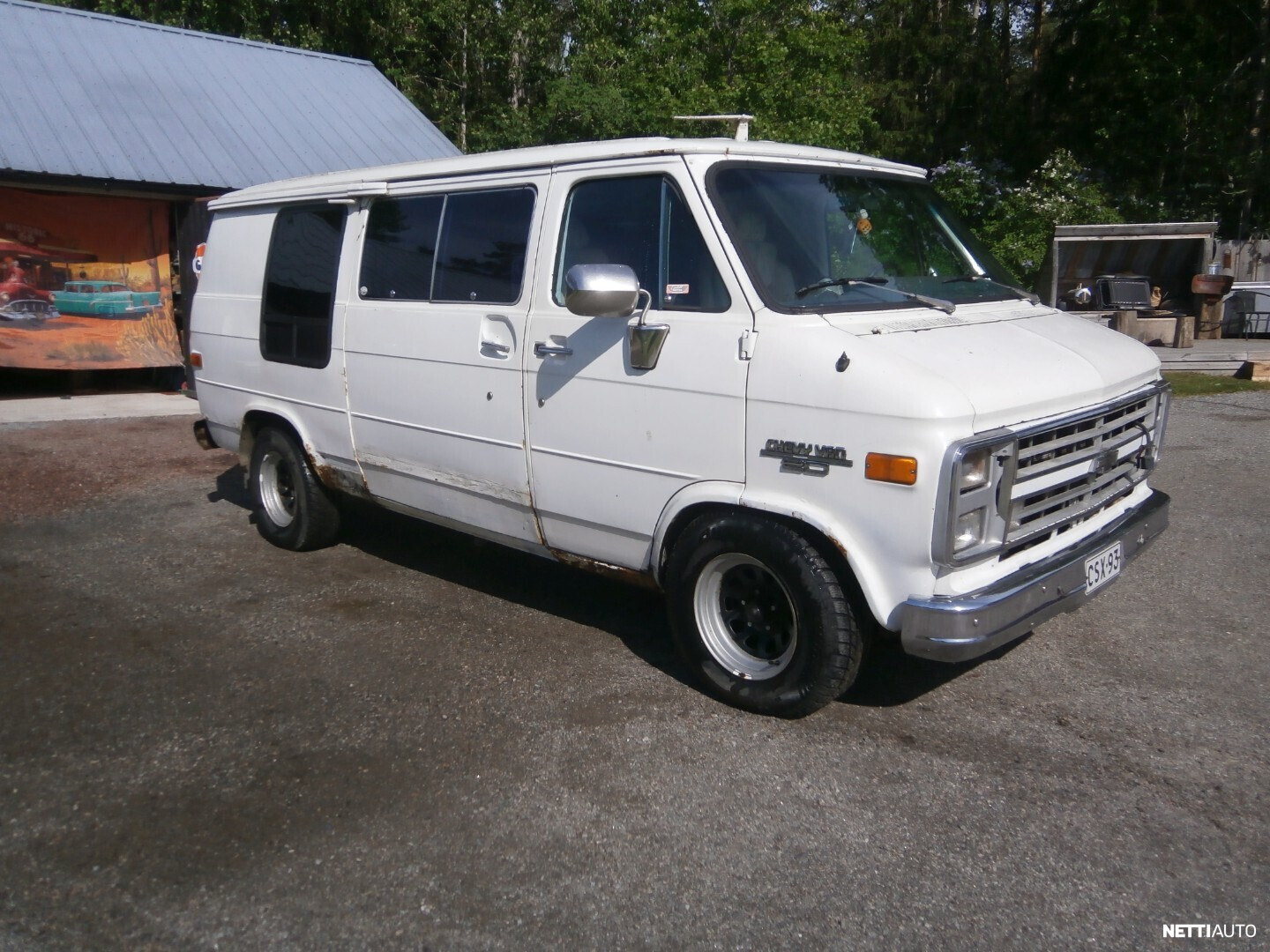 Chevrolet Chevy Van