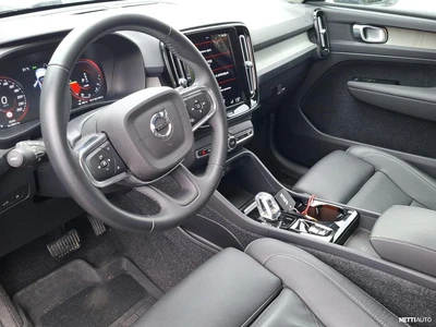 Volvo XC40 2021, kuva 7/11