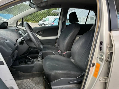 Toyota Yaris 2010, kuva 3/4
