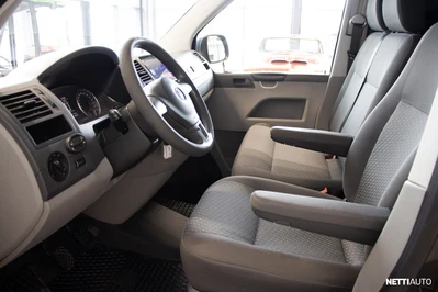 Volkswagen Transporter 2011, photo 5/15