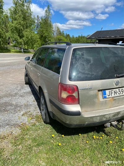 Volkswagen Passat 2004, photo 6/8