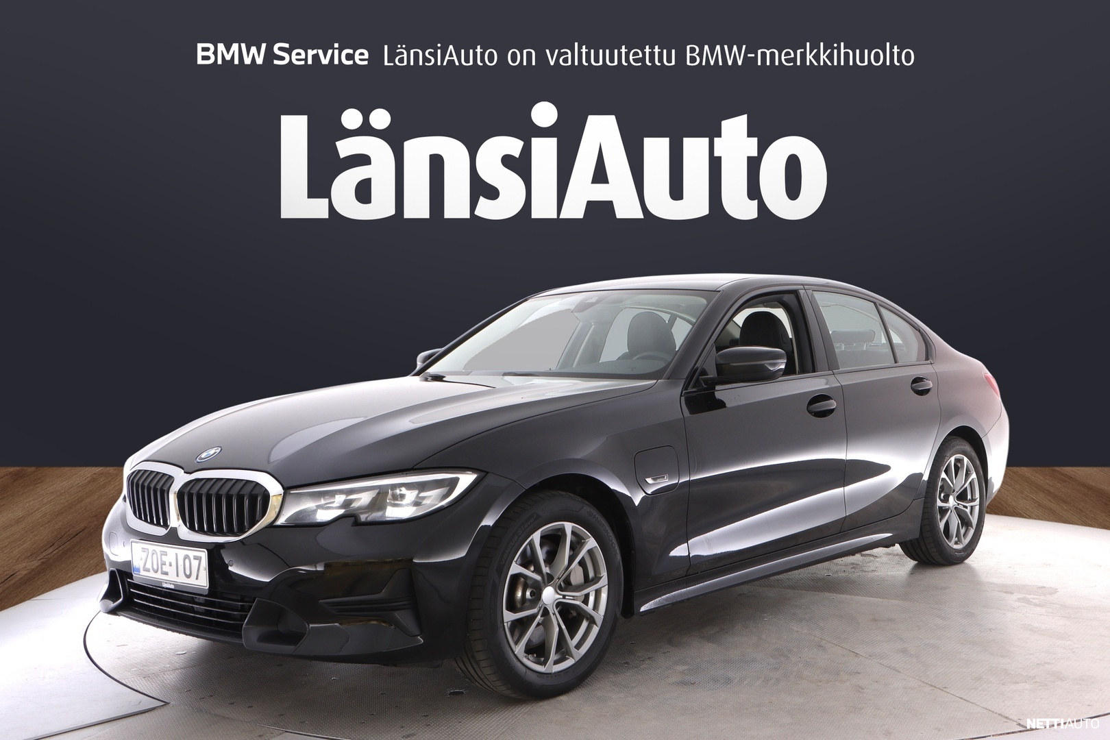 BMW 330