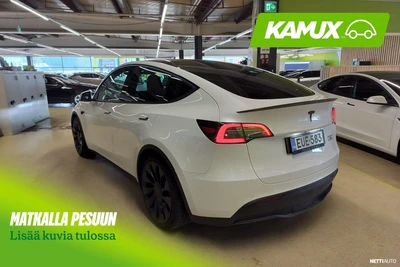 Tesla Model Y Performance 2022, photo 2/7
