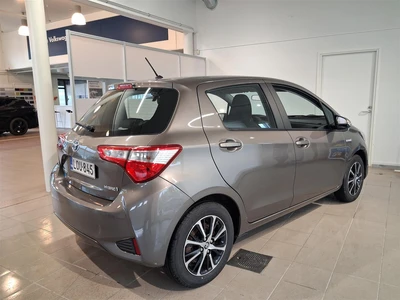Toyota Yaris 1,5 Hybrid Active 5ov 2019, kuva 4/17