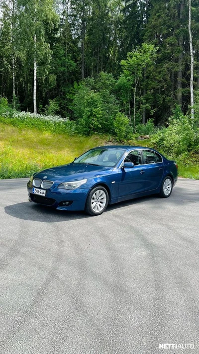 BMW 523 2005, photo 1/13