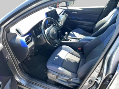 Toyota C-HR 1.2 T Style 2017, kuva 4/4