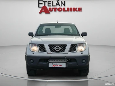 Nissan Navara 2009, photo 2/19