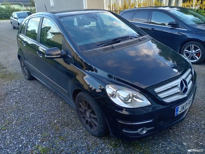 Mercedes-Benz B B180 bensa 2011, kuva 2/14