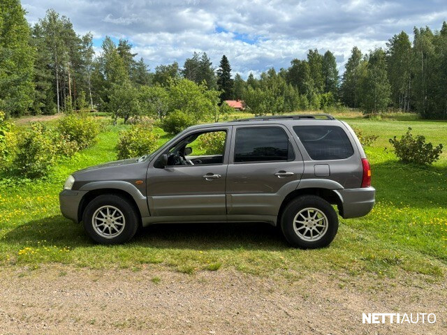 Mazda Tribute
