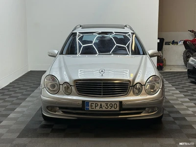 Mercedes-Benz E 2004, kuva 7/10