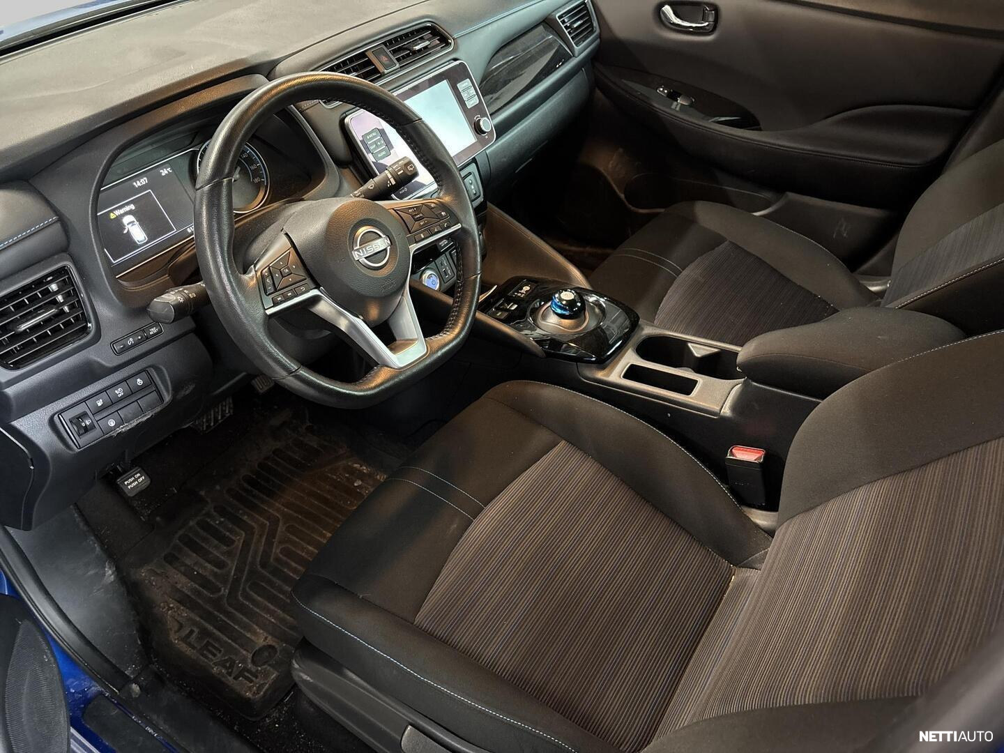 Nissan Leaf 2022, photo 4/5