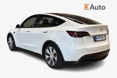 Tesla Model Y 2024, photo 2/3