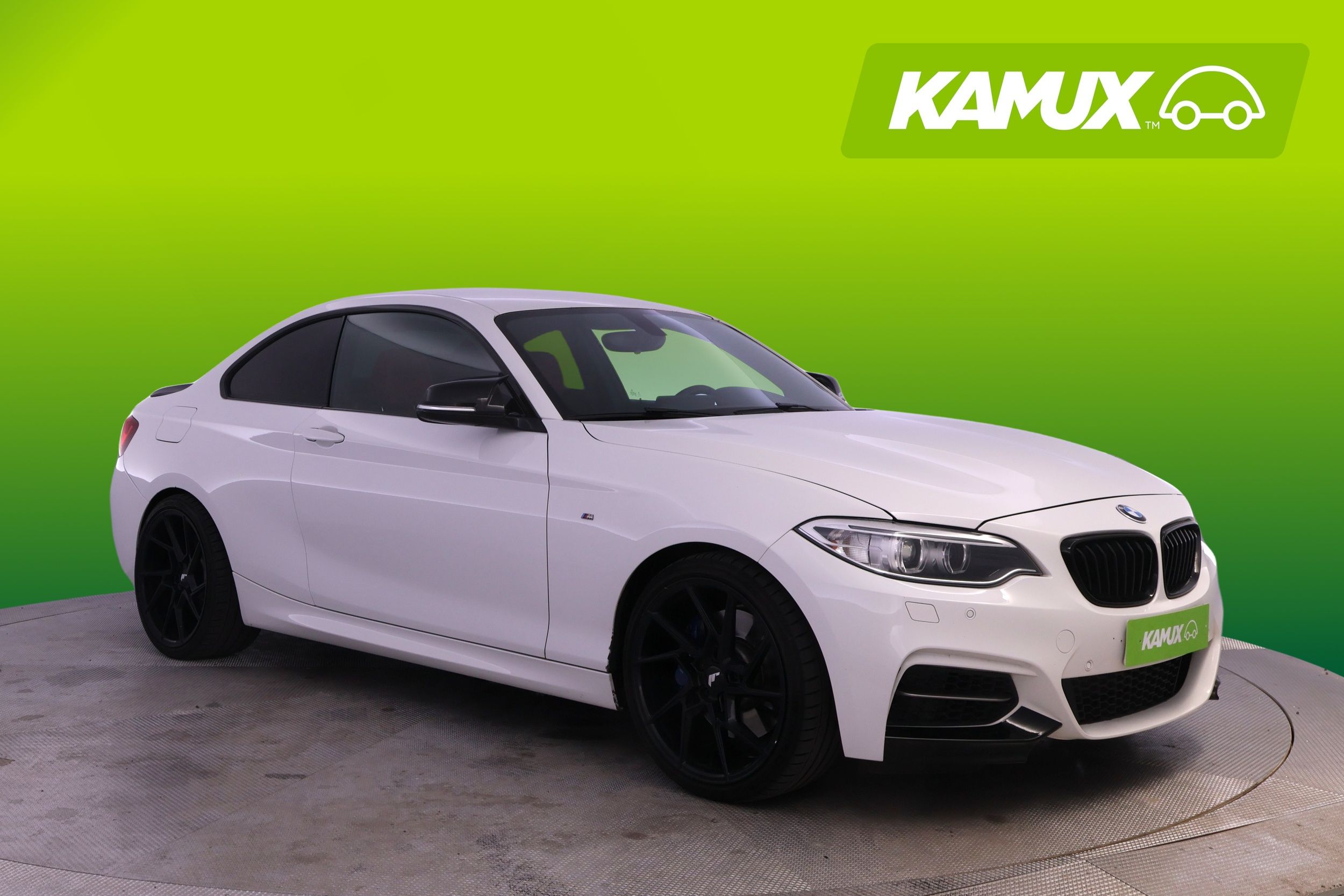 BMW M240i