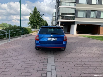 Skoda Octavia Combi 2,0 TSI RS 2015, photo 4/15