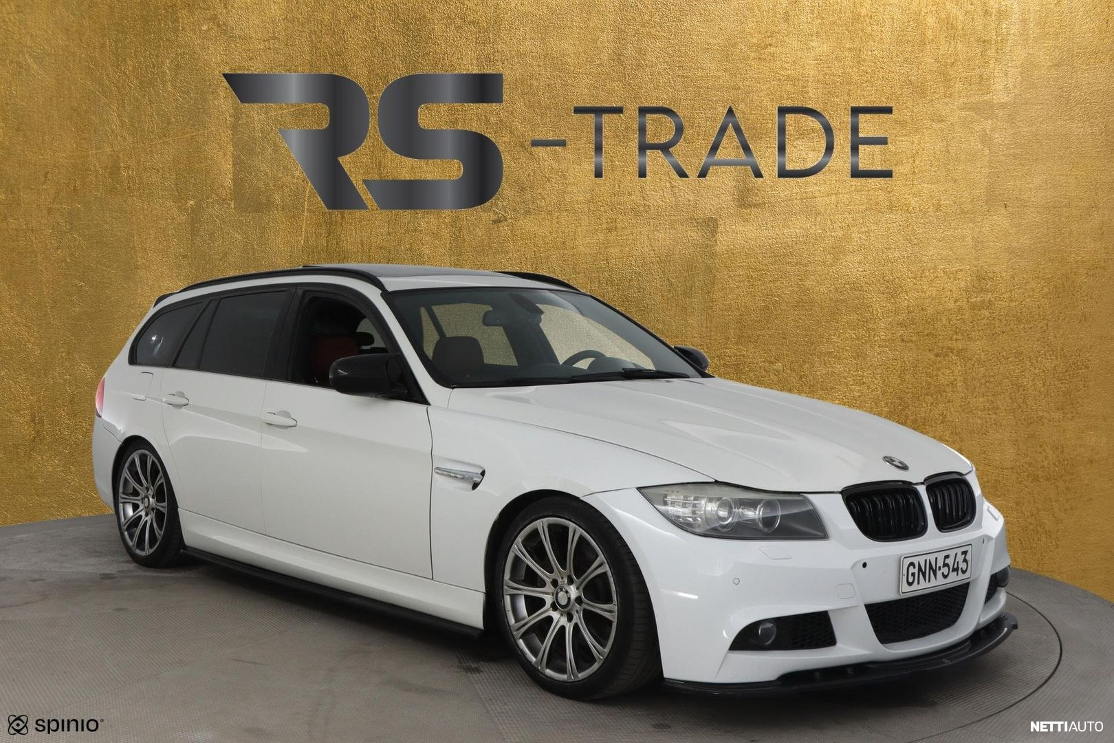 BMW 330