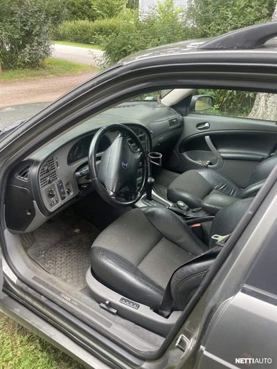 Saab 9-5 2.3t Vector 2005, photo 6/7