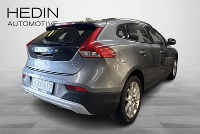 Volvo V40 Cross Country 2017, photo 2/10