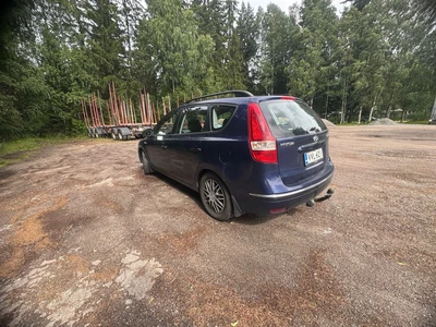 Hyundai i30 2010, photo 3/12