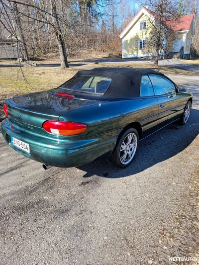 Chrysler Stratus 1998, kuva 3/9