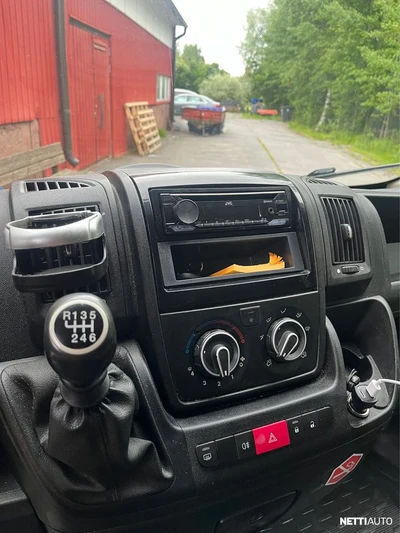Peugeot Boxer 335 L1H1 HDi 110 FAP City 2013, photo 7/8