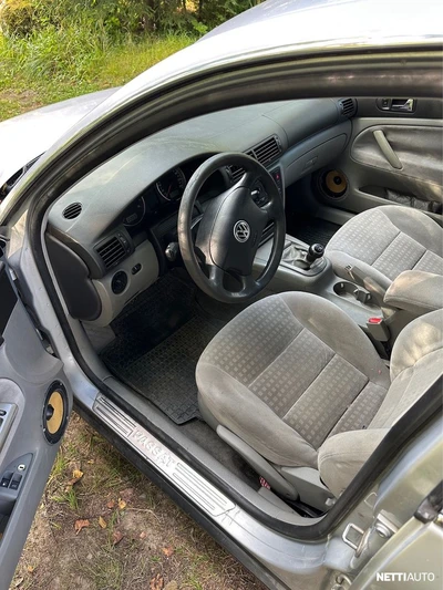 Volkswagen Passat 2001, kuva 3/7