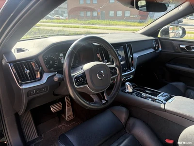 Volvo V60 2019, kuva 6/29