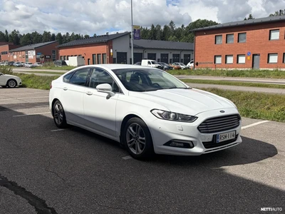 Ford Mondeo 2016, photo 3/31