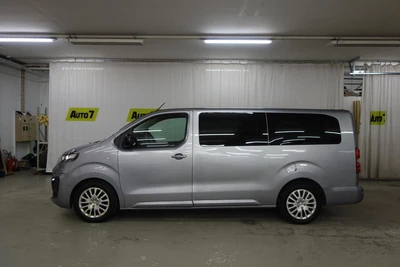 Peugeot Traveller 2022, kuva 2/22
