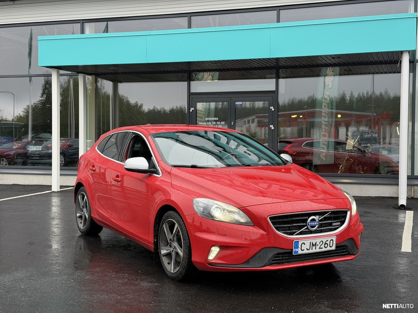 Volvo V40
