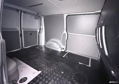 Volkswagen Transporter 2023, photo 6/6