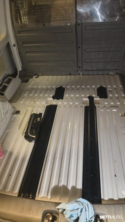 Volkswagen Caddy 2007, photo 7/16