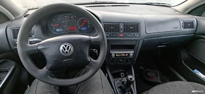 Volkswagen Golf 2003, photo 6/8