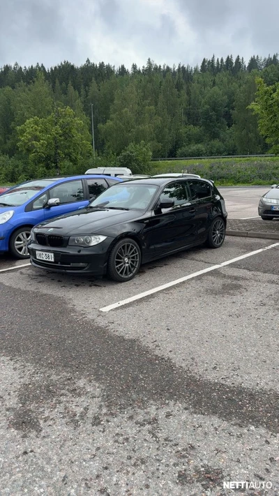 BMW 118 2011, photo 4/4