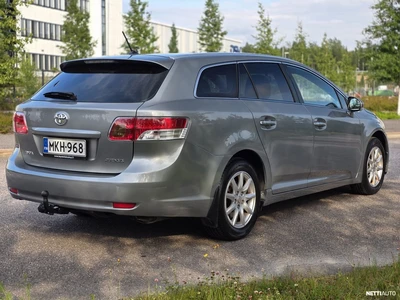 Toyota Avensis 2010, kuva 5/10