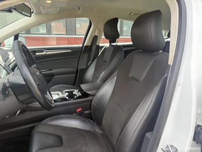 Ford Mondeo 2016, photo 7/31