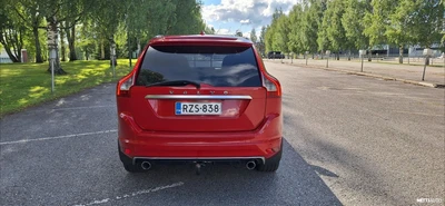 Volvo XC60 D4 AWD R-Design aut 2015, photo 6/12